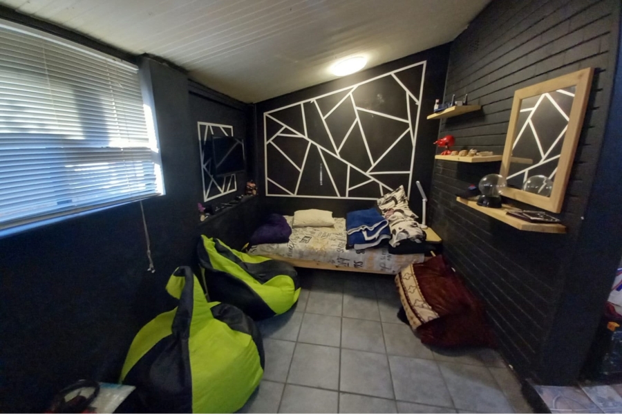 3 Bedroom Property for Sale in South Ridge Northern Cape